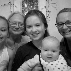 Meet your Posher, Janelle